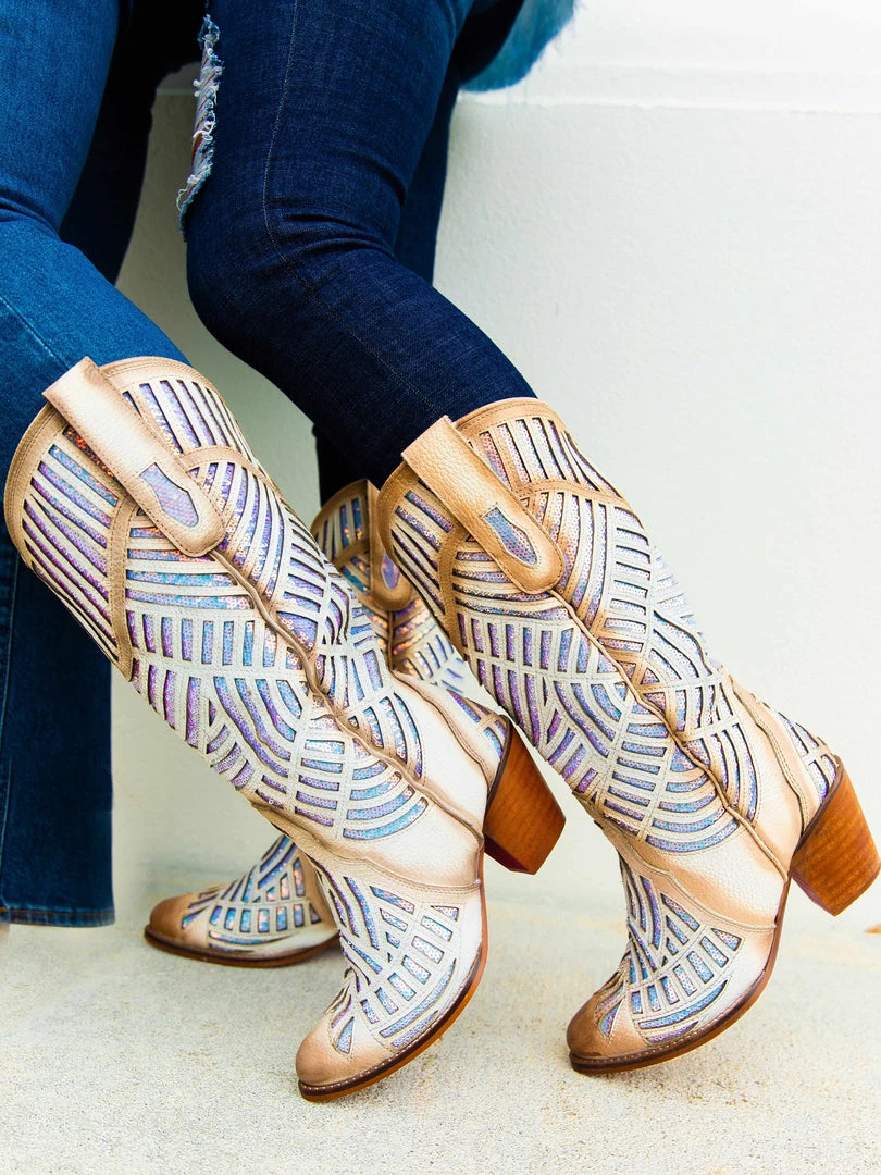 Alig Tannery Retro Cowgirl — Wide Western Boots In White Sequined Leather 3 Alig Tannery Retro Cowgirl — Wide Western Boots In White Sequined Leather