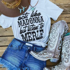 Buckin Barn Acts Like Madonna Tee - Dust