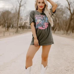 Country Deep Bad Moon Rising Distressed Tee Clothing