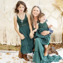 Dongguan Haohoo Clothing CO., Ltd Girls Southbound Dress - Evergreen Sale! 19 Dongguan Haohoo Clothing CO., Ltd Girls Southbound Dress - Evergreen Sale!