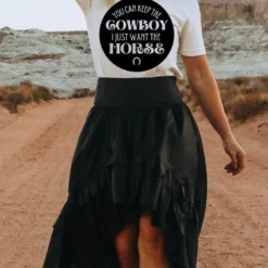 Buckin Barn I Just Want The Horse Tee - Cream Clothing