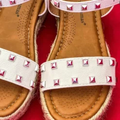 Olem Shoe Corporation New Arrivals Stoned In White Platform Sandals