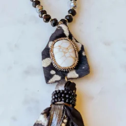 Your Fashion Wholesale Cow Hide Tassel Necklace - Black Accessories