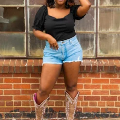 D & J Industies Co., LTD. Keep It Basic Black Top