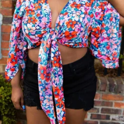 D & J Industies Co., LTD. Pre-Orders PREORDER Better Days Top - Red & Pink Floral