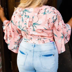 D & J Industies Co., LTD. PREORDER Picture This Pink Floral Crop Top Pre-Orders