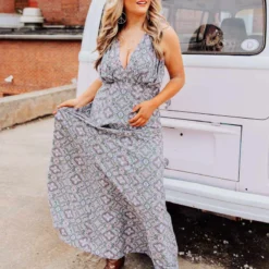 Dongguan Haohoo Clothing CO., Ltd Summer Oasis Dress - Olive