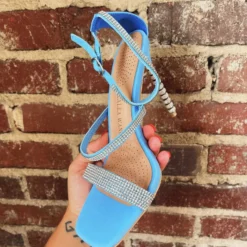 Azalea Wang Sale! Tricky Blue Heel